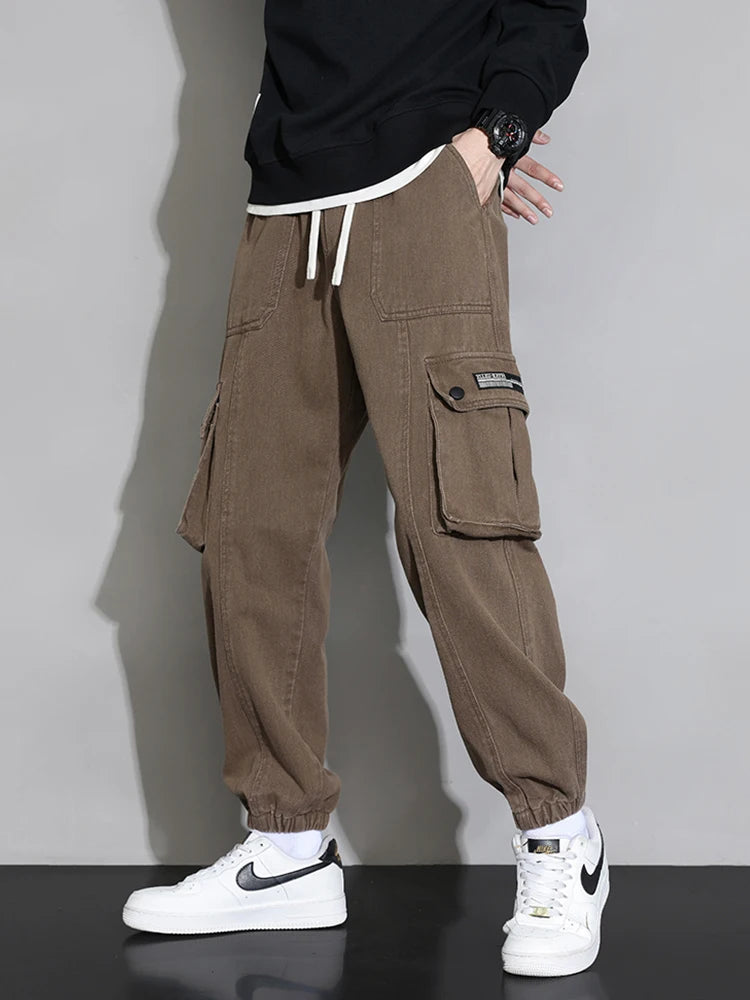 
                  
                    2023 Autumn New Men's Cargo Pants Multi-Pockets Streetwear Baggy Jogger Trousers
                  
                