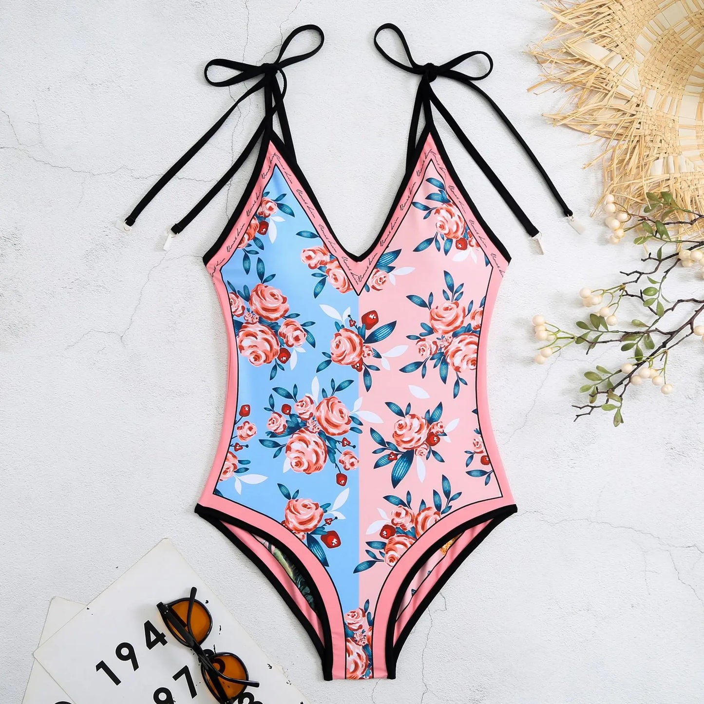 
                  
                    New Vintage Printed Double-sided Wear Swimming Bathing Suit Women Bandage Sexy One Piece Swimsuit Beachwear Swimwear Woman
                  
                