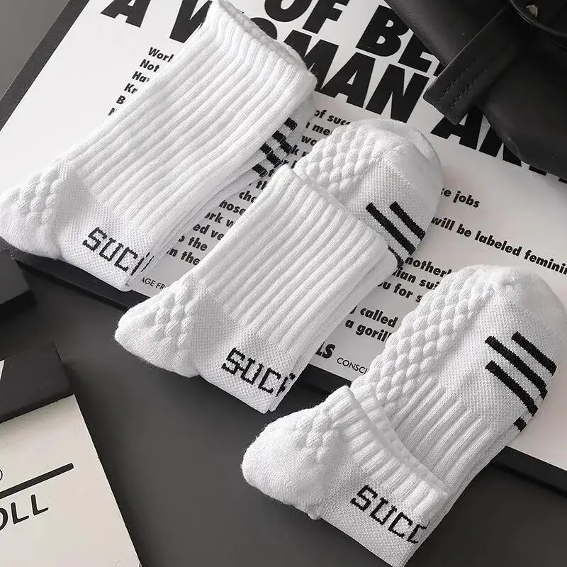 
                  
                    4 pair men deodorant socks spring and autumn moisture wicking sweat basketball wicking sweat professional running training socks
                  
                