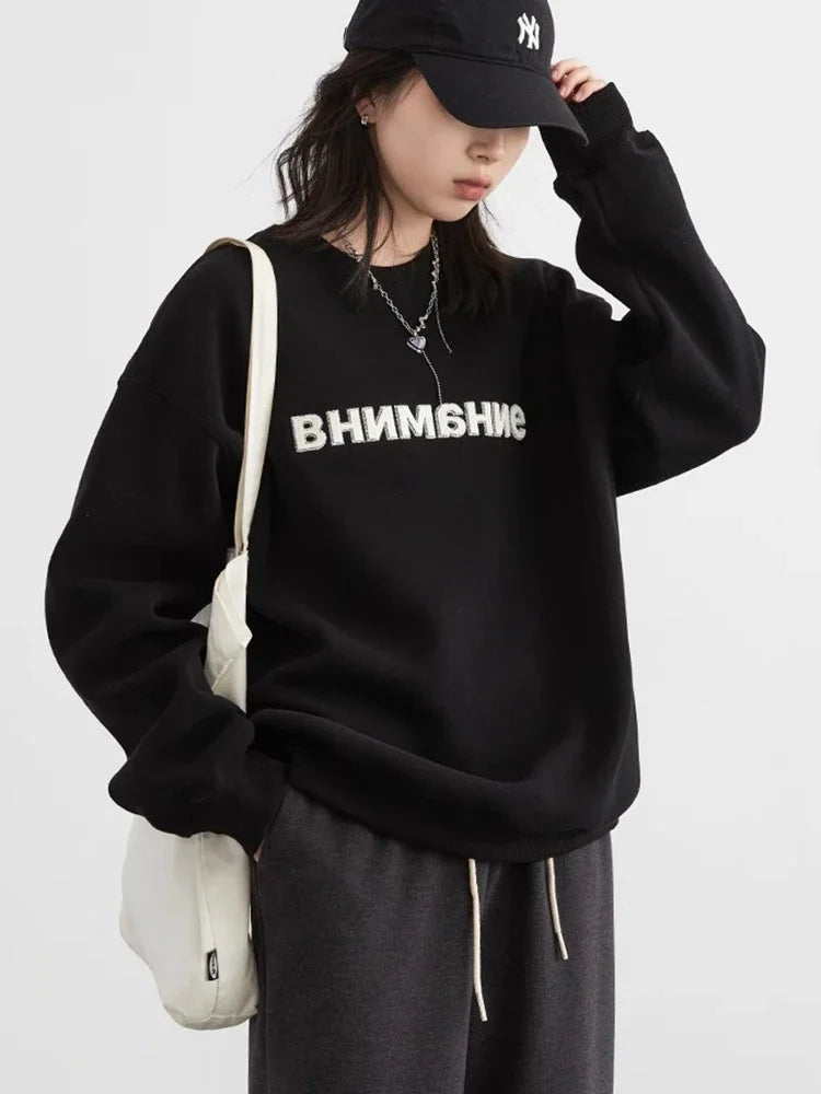 
                  
                    CHIC VEN Women Sweatshirts Casual Streetwear Pullover Loose New O Neck Embroidered Letter Plush Female Top Spring Autumn 2024
                  
                