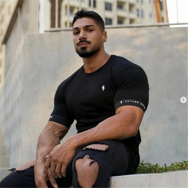 
                  
                    T-shirt Men Short sleeve T-shirt Casual Slim t shirt Male Fitness Bodybuilding shirt Workout Tee Tops Summer clothing
                  
                