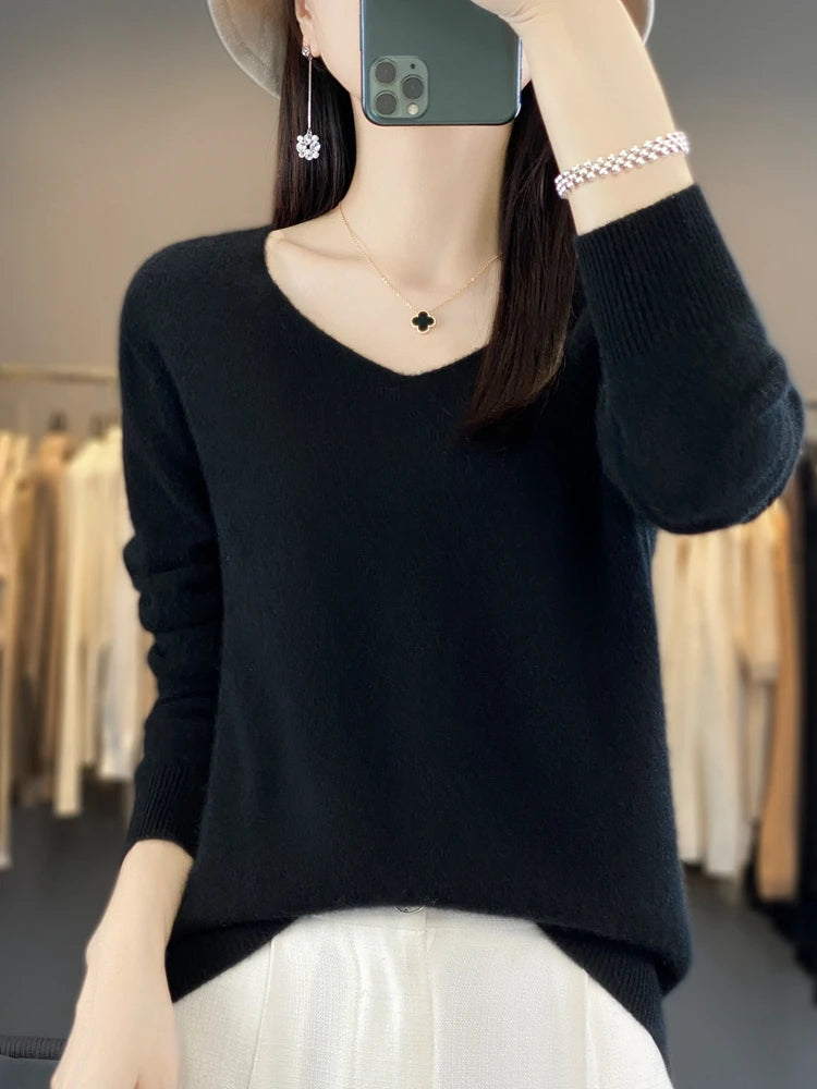 
                  
                    MOUNT New wool women's V-neck pullover sweater with fashionable design, casual knitted long...
                  
                