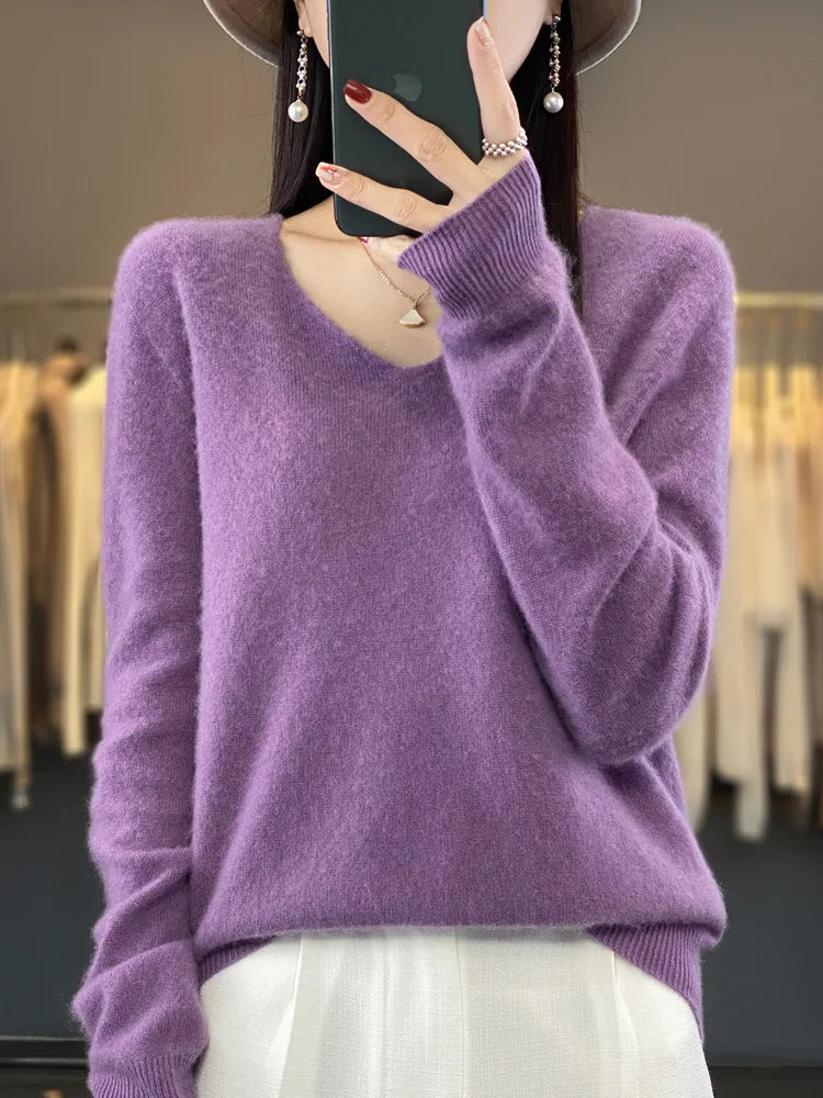 
                  
                    MOUNT New wool women's V-neck pullover sweater with fashionable design, casual knitted long...
                  
                