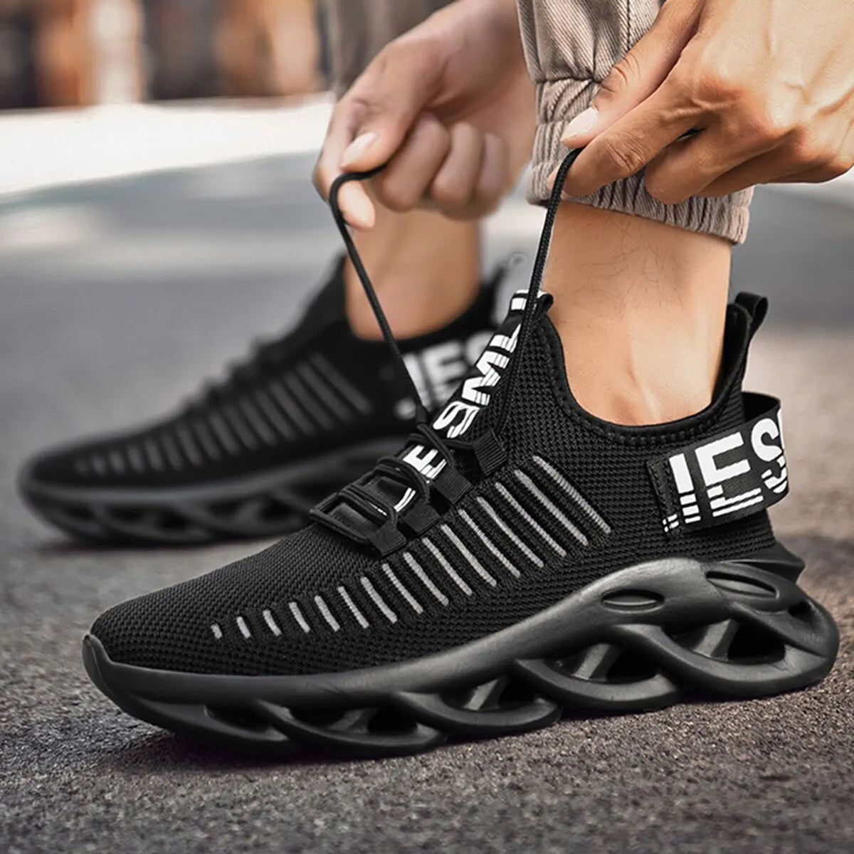 
                  
                    Men Shoes Comfortable Sneakers Breathable Running Shoes For Men Mesh Tenis Sport Shoes Waling Sneakers - MOUNT
                  
                