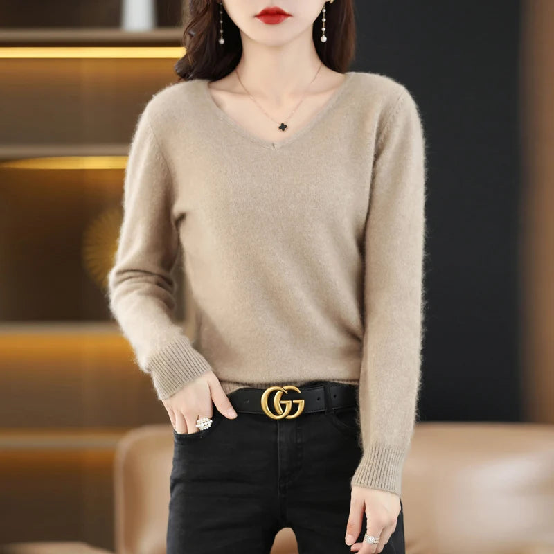 
                  
                    Women's Flat V-neck Mink Cashmere Sweater New Autumn/winter 2023 Knitted Loose Pullover Commuter Basic Knit Top
                  
                