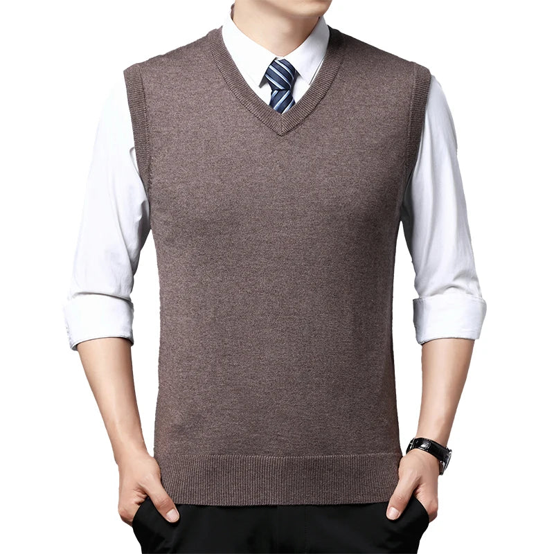 
                  
                    MOUNT Men's Casual Sweater Vest Warm and Comfortable Vest in Autumn and Winter
                  
                