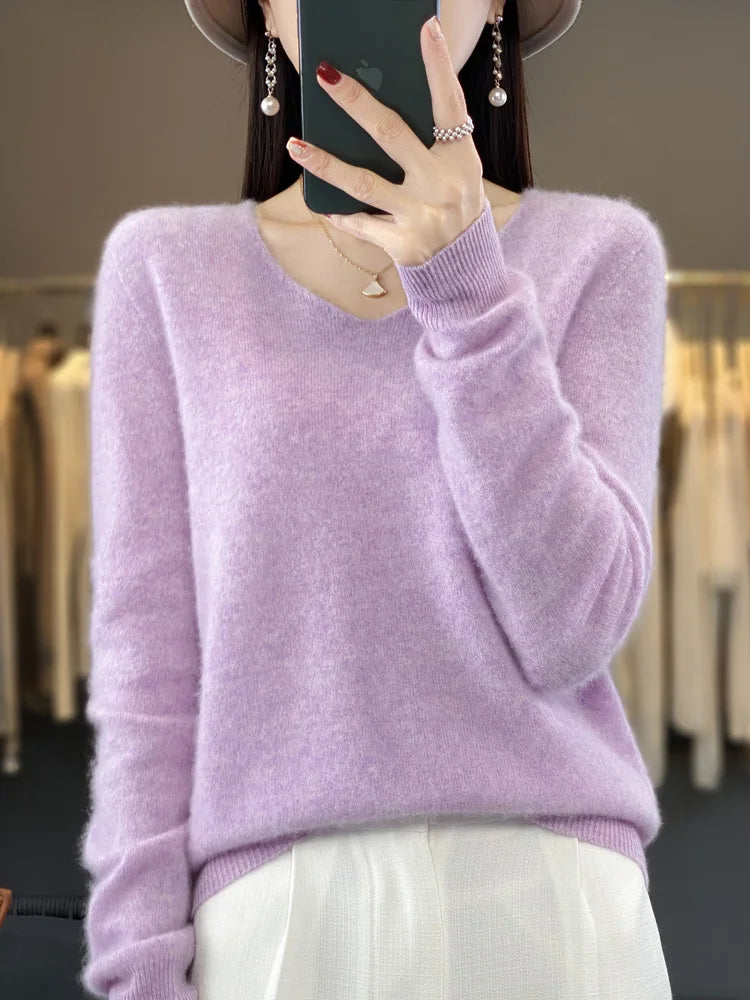 
                  
                    MOUNT New wool women's V-neck pullover sweater with fashionable design, casual knitted long...
                  
                