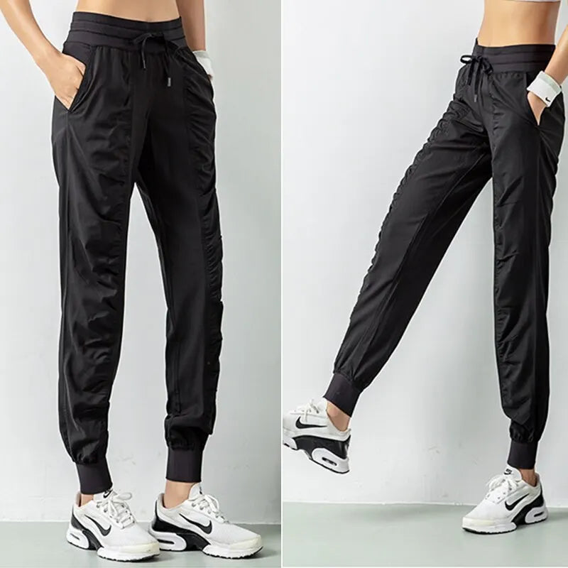 
                  
                    Fitness Sweatpants with Two Side Pockets Exercise Pants
                  
                