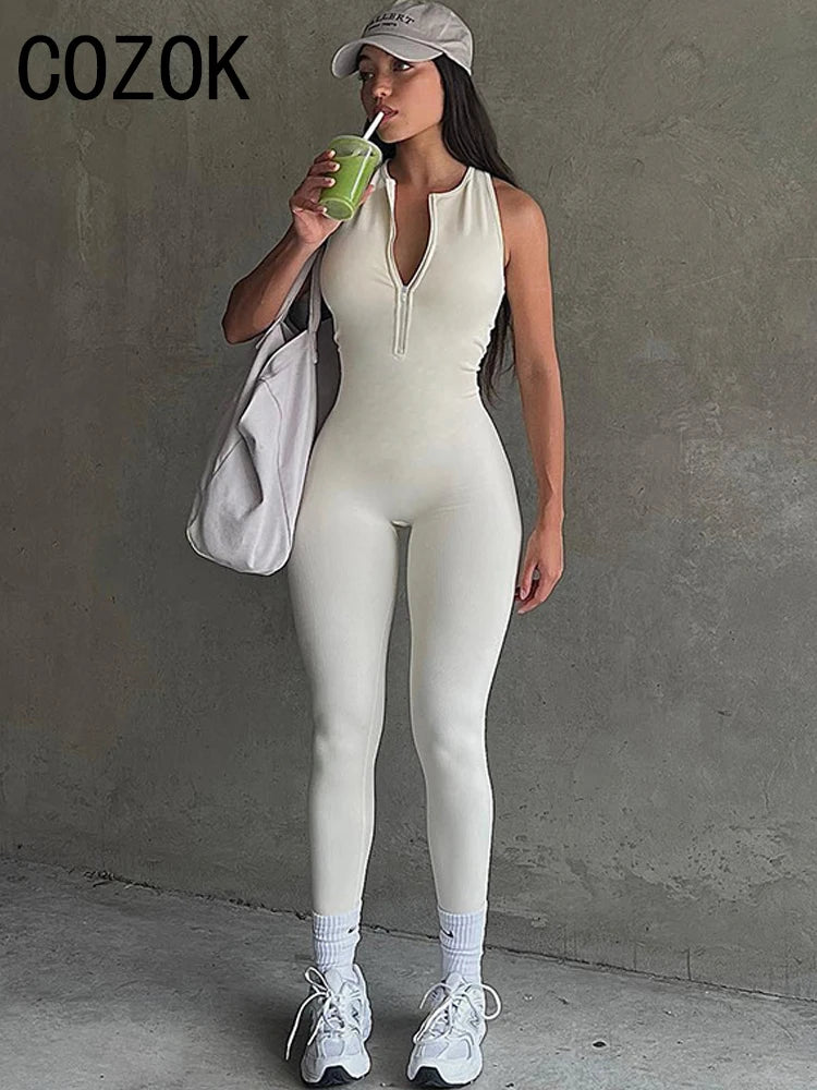 
                  
                    2024 Women Sleeveless Jumpsuit Casual Sports Yoga Hollow Out One Piece Rompers Streetwear Fashion O-neck Zipper Bodycon Overalls
                  
                