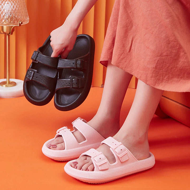 
                  
                    Fashion Buckle Thick Platform Slippers Women Home Soft Sole eva Cloud Slides Sandals Woman 2023 Summer Non Slip Beach Flip Flops
                  
                