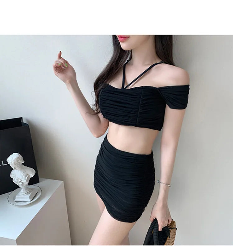 
                  
                    Korean Style Sexy Solid Swimsuit Two Pieces Women Bikini Set Push Up Swimsuit Beach Summer Pleated Swimwear Bikinis
                  
                