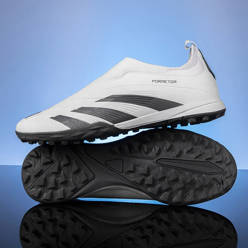 
                  
                    Original Studded Men Football Field Boots Indoor Society Training Futsal Soccer Cleats Non Slip Kids Football Shoes Man Sneakers
                  
                