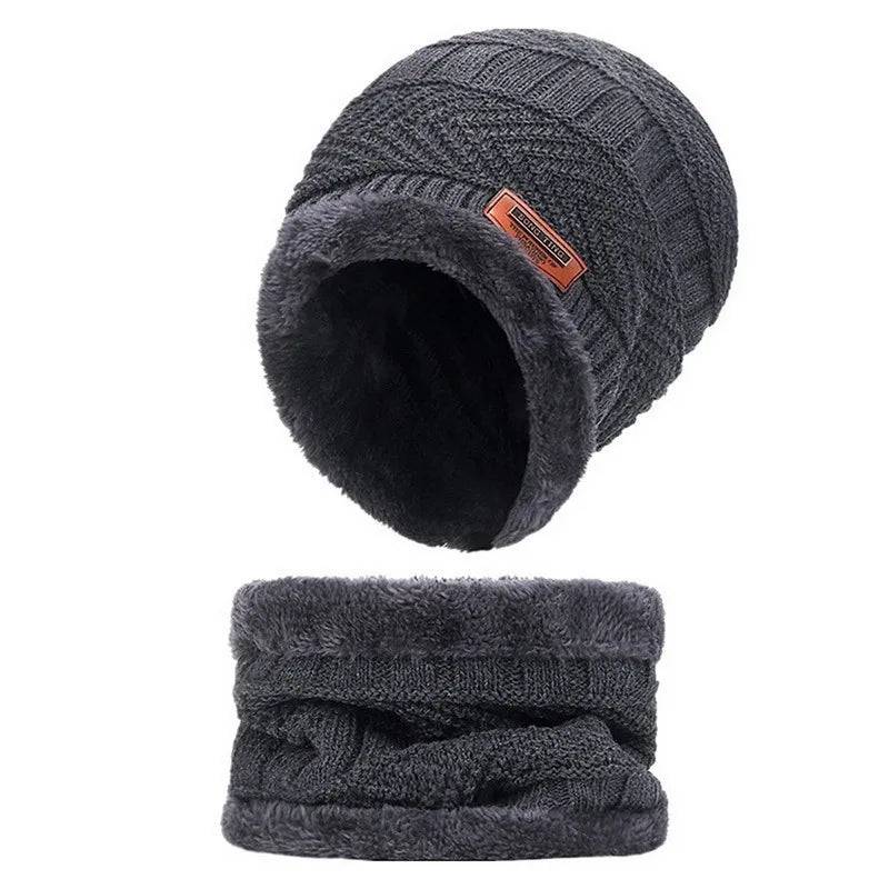 
                  
                    3 IN 1 Winter Knit Beanie Hat with Scarves And Touch Screen Gloves for Men Women Windproof Warm Fleece Cap Cycling Equipment
                  
                