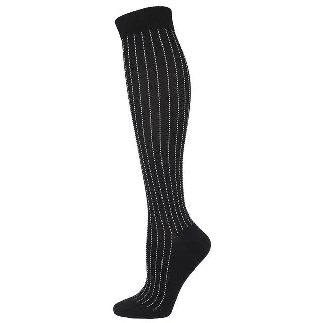 
                  
                    New Unisex Elastic Outdoor Compression Magic Stockings Women Breathable Nylon Fitness Sport Camping Soccer Stocking Protect Feet
                  
                