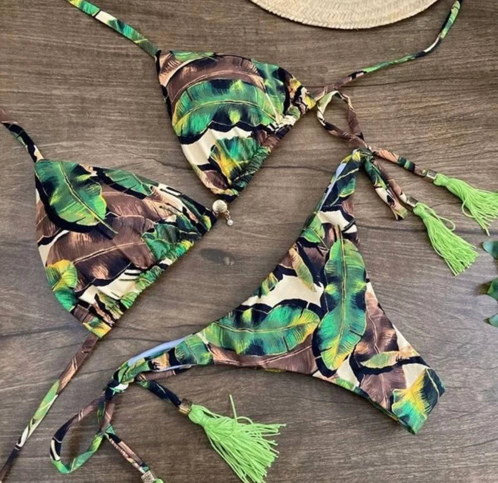 
                  
                    2020 Women Sexy Bikini Set Up Floral Print Bandage Swimsuit High Waist Thong Brazilian Biquini swimwear Summer Beach Wear
                  
                