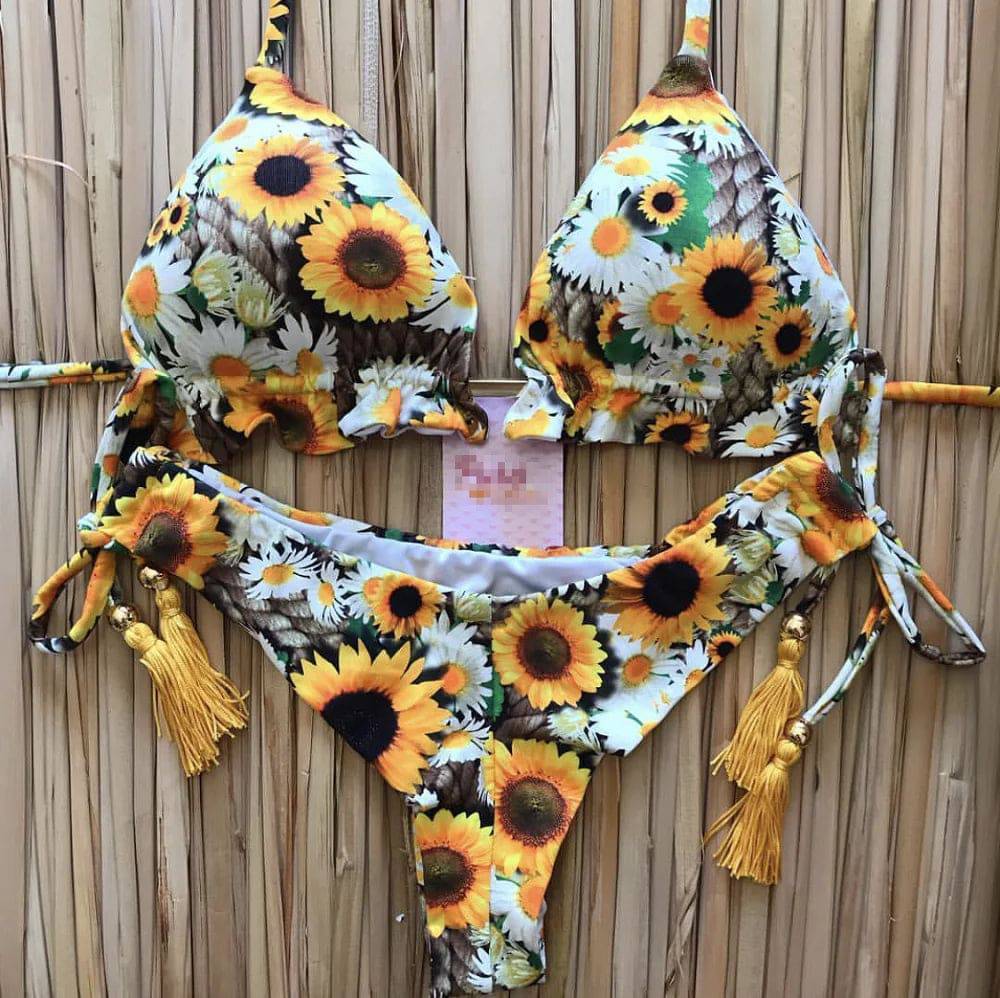 
                  
                    2020 Women Sexy Bikini Set Up Floral Print Bandage Swimsuit High Waist Thong Brazilian Biquini swimwear Summer Beach Wear
                  
                