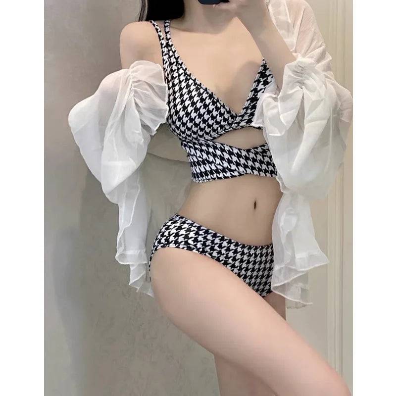 
                  
                    Plaid Swimwear Ladies Korea 2023 New Star Same Swim Bikini Hollow Out Cross Straps Sexy Bikini Swimsuit Women Sexy Bikinis Suit
                  
                