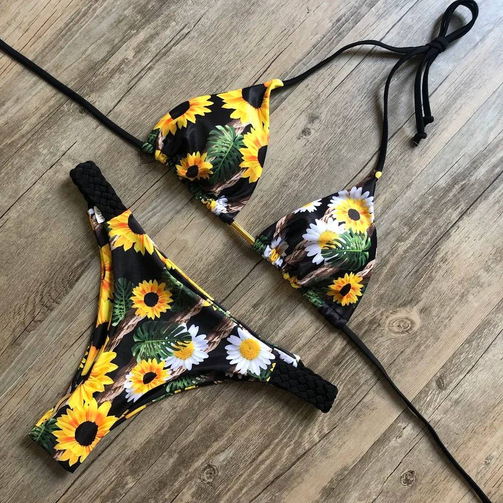 
                  
                    Sexy Floral Print Bikini 2023 Fashion Summer bathers Bathing Suit Bandage Swimsuit Women Halter Bikini Set Two-piece Suit New
                  
                