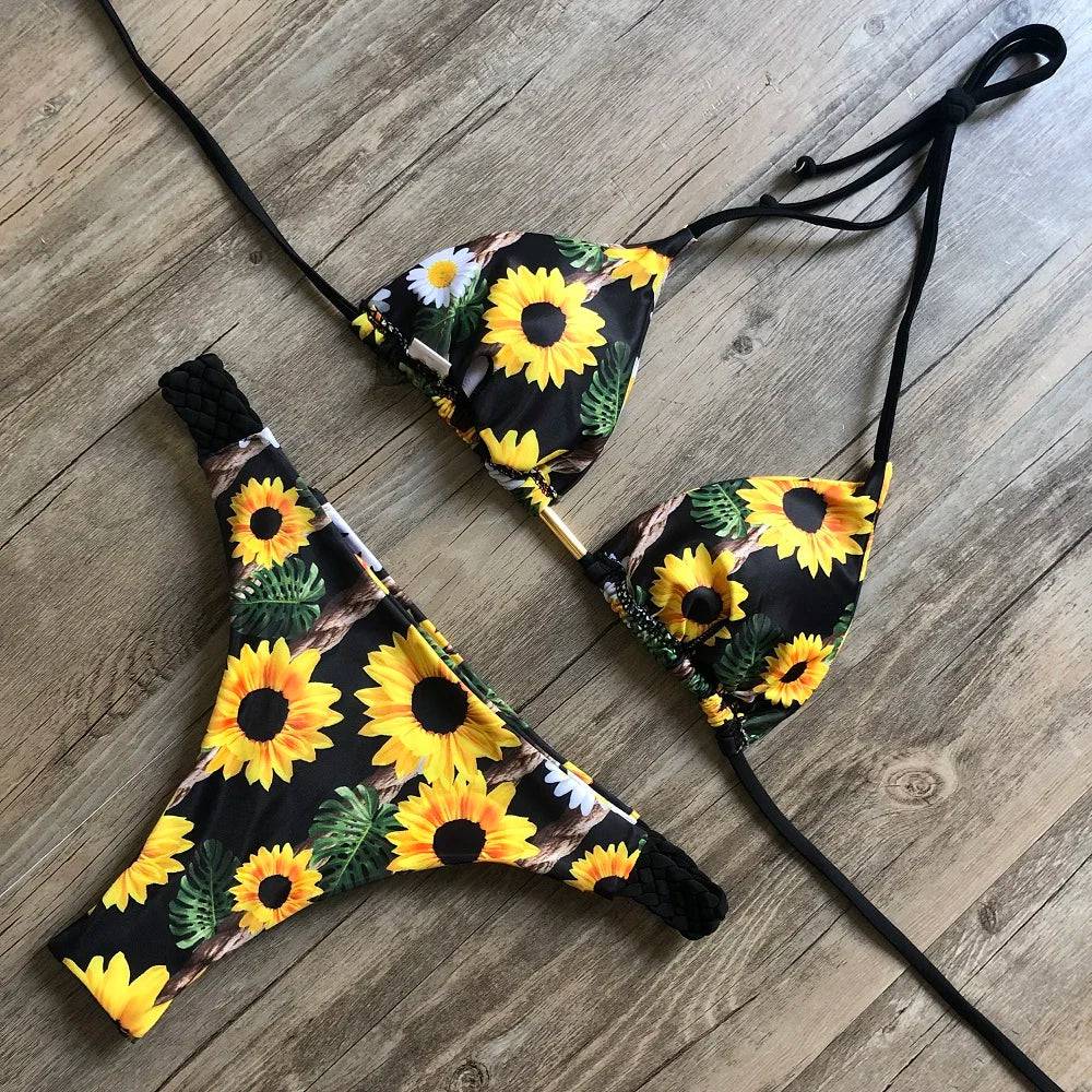 
                  
                    Sexy Floral Print Bikini 2023 Fashion Summer bathers Bathing Suit Bandage Swimsuit Women Halter Bikini Set Two-piece Suit New
                  
                