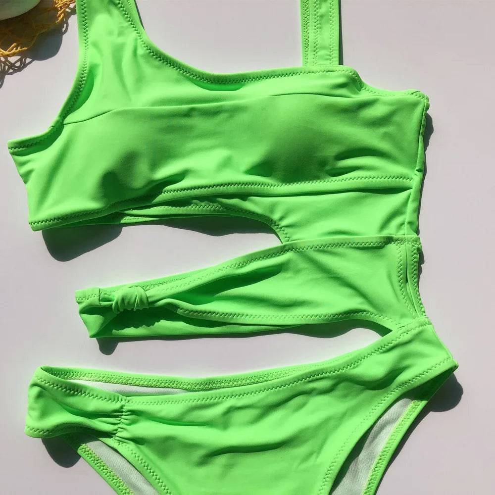 
                  
                    One-Piece Suits Sexy Bikini 2024 Solid Swimsuit Women Swimwear Push Up Bikini Sets Bathing Suit Summer Beach Wear Swimming Suits
                  
                