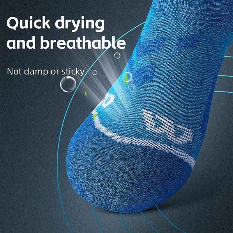 
                  
                    WEST BIKING Sports Football Socks Soft Breathable Anti-slip Cycling Socks Men Women Professional Striped Running Soccer Socks
                  
                