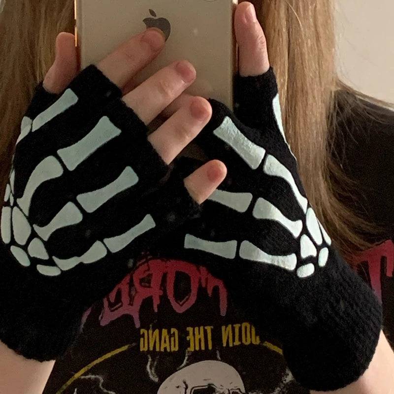 
                  
                    New Punk Gloves Unisex Halloween Skeleton Skull Half Finger Gloves Glow In The Dark Fingerless Stretch Knitted Winter Mittens
                  
                