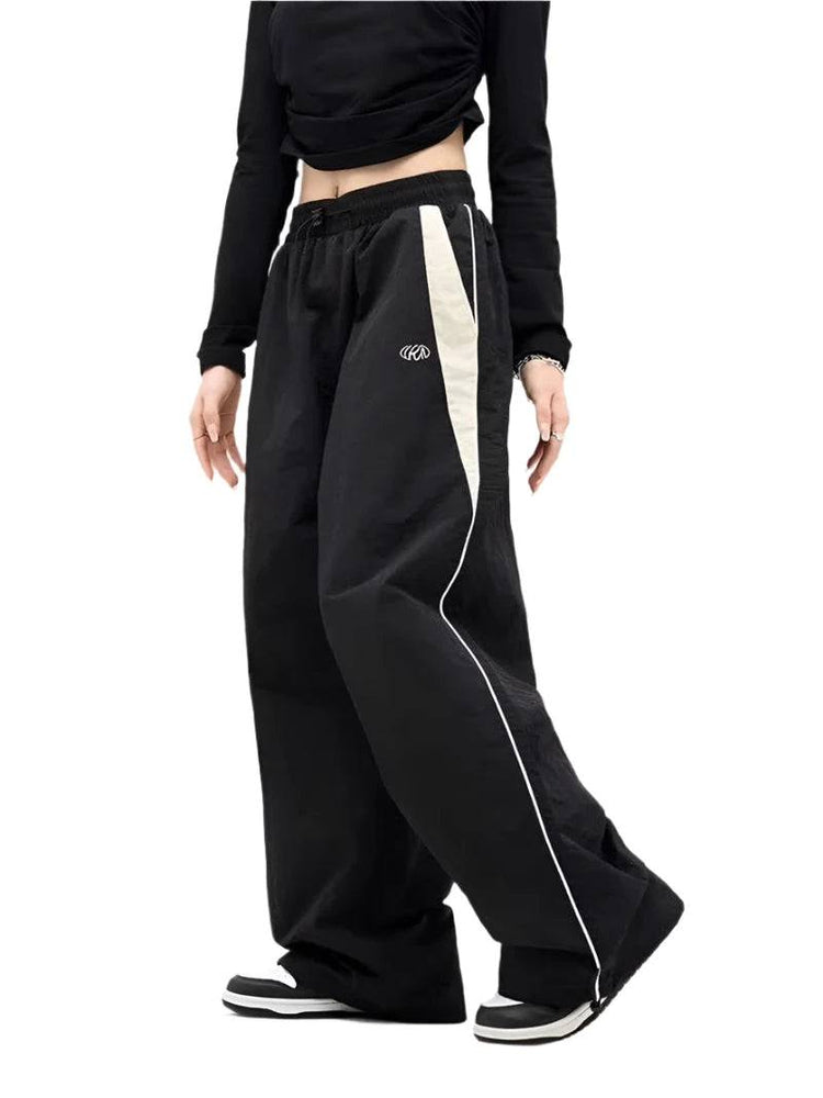 
                  
                    Y2k Wide Leg Cargo Pants Women Casual Loose Drawstring Trousers Streetwear Hip Hop Sweatpants 2024 Female Vintage Baggy Joggers
                  
                