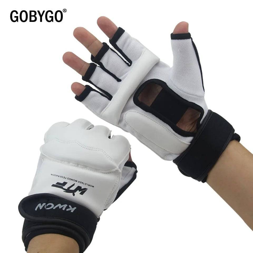 
                  
                    GOBYGO Half Fingers Kids Sandbag Training Boxing Gloves PU Leather Fitness Sparring Taekwondo Gloves Fighting Hand Protector
                  
                