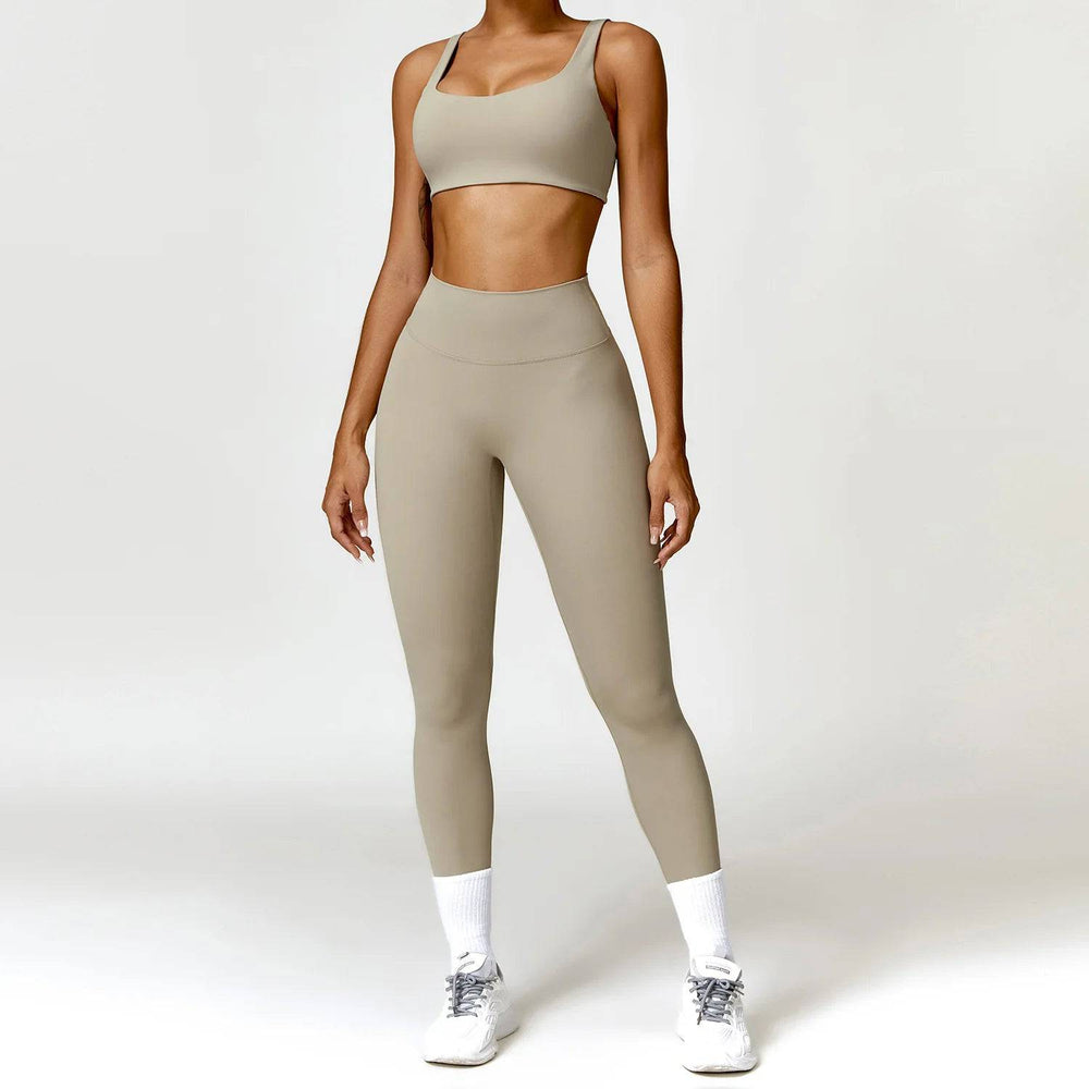 
                  
                    Women Tracksuit Yoga Set 2PCS Sportswear Workout Clothes Athletic Wear Gym Legging Fitness Bra Crop Top Long Sleeve Sports Suits
                  
                