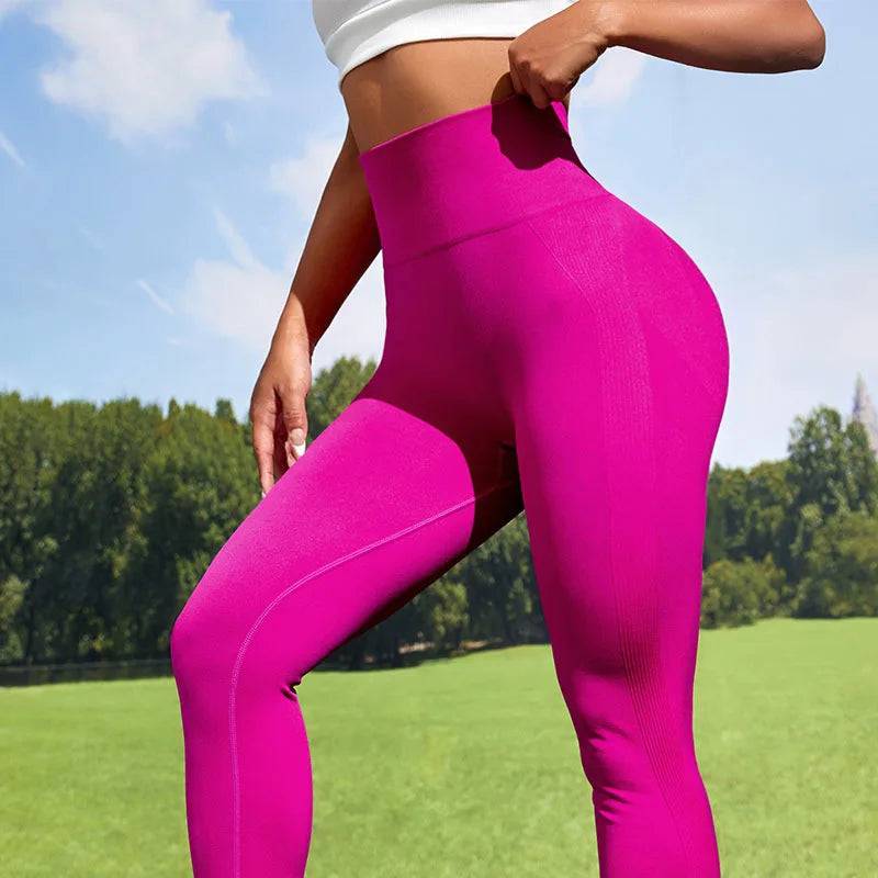 
                  
                    Yoga Leggings Women Seamless High Stretch Scrunch Butt Sports Tights With Wide Waistband
                  
                