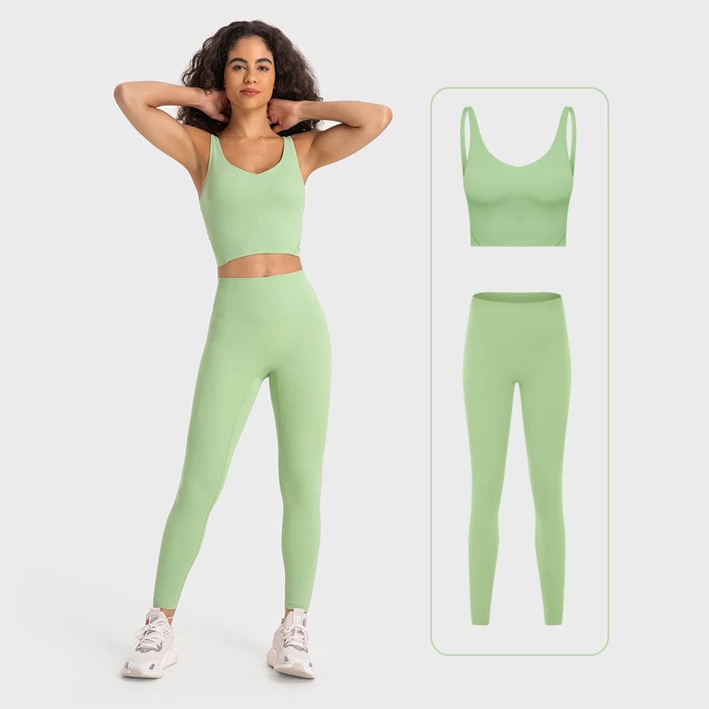 
                  
                    Stretch Nylon Spandex Workout Outfits Women's Tracksuits Gym Clothing 2 Piece Padded Crop Tank Bra High Waist Yoga Leggings Sets
                  
                