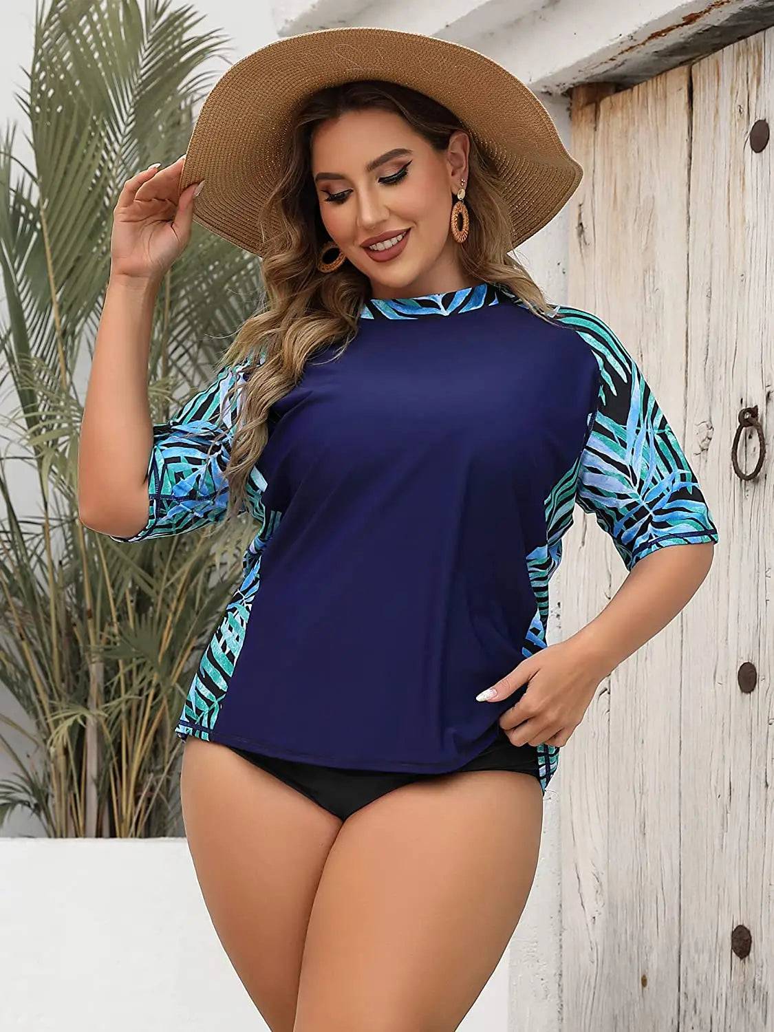 
                  
                    Attraco Swimsuit Swimwear Rash Guard Women Short Sleeve Retro Floral Print Shirt Womens Plus Size UPF50+ Rash Guard Beach Wear
                  
                