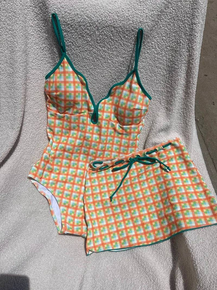 
                  
                    Red Scalloped Rim Swimsuit Sexy Women Blue Plaid Swimwear 2023 New Swim Bathing Suit One Piece Summer Beachwear Monokini
                  
                