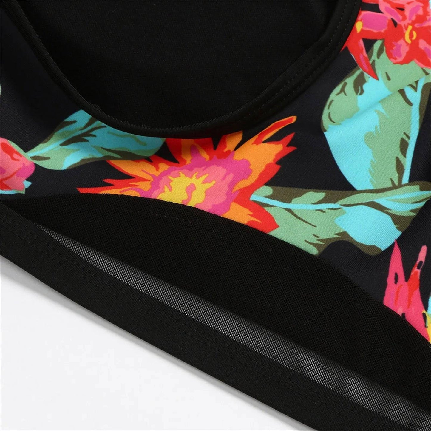 
                  
                    Bohemian Fashion Floral Print Monokini Bikini Sets Swimwear Two Piece Separates Swimsuit Women'S Luxury Tankinis Bathing Suit
                  
                