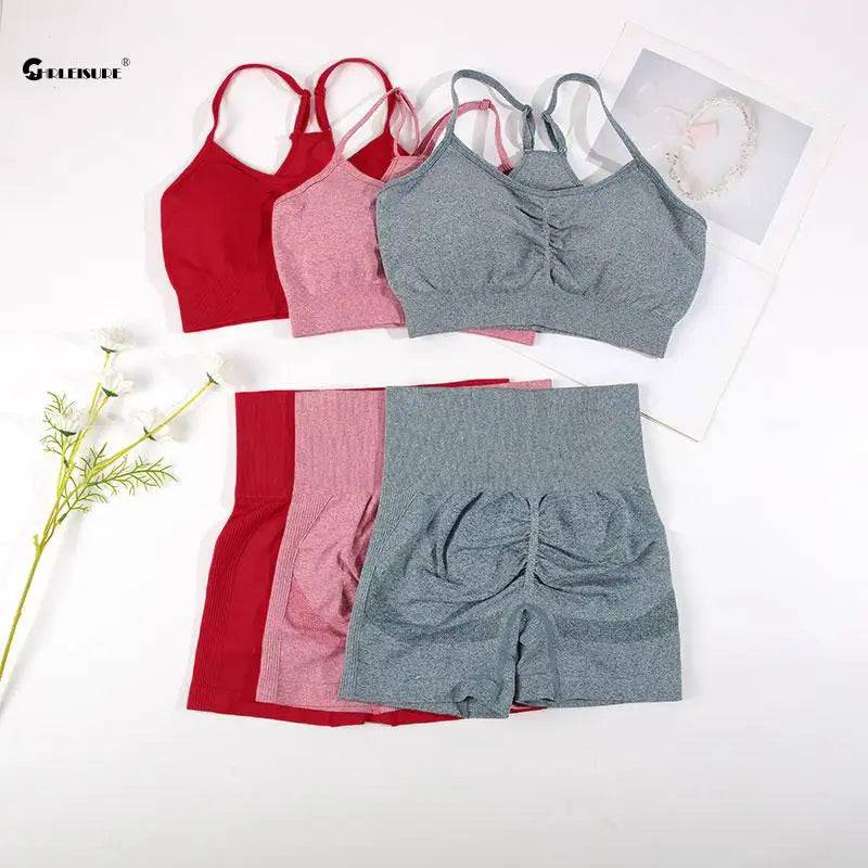 
                  
                    CHRLEISURE Seamless Sports Set Women's  2PCS Yoga Suit Fitness Bra with Cycling Shorts Gym Elastic Workout Outfit Activewear
                  
                