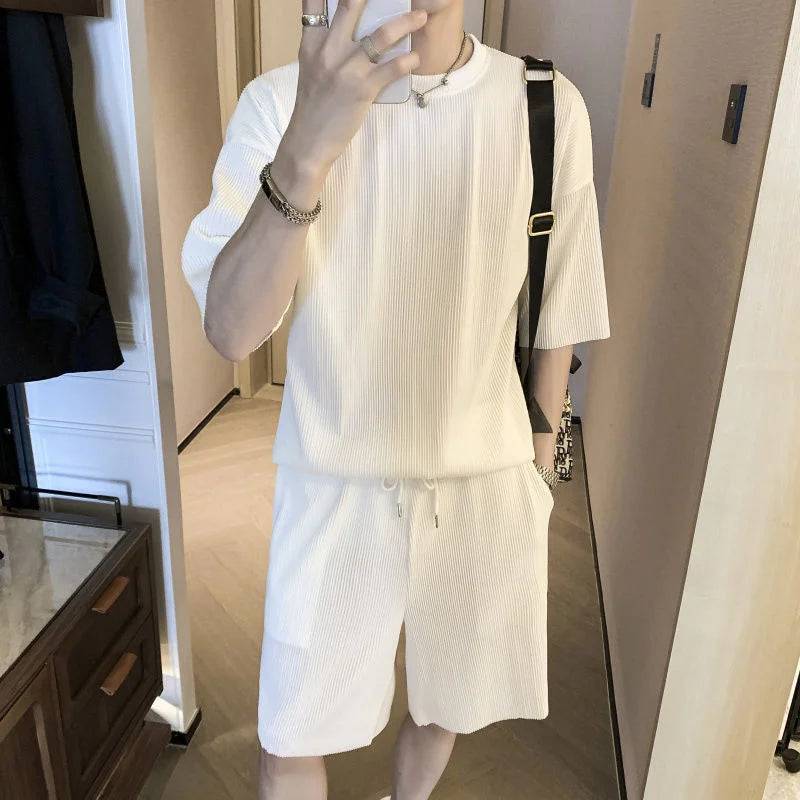 
                  
                    Men's Fashion Elastic Silk Strip Summer Tracksuits Breathable Short Sleeve T-shirt And Pants Two Piece Sets Men Outfits Suit
                  
                