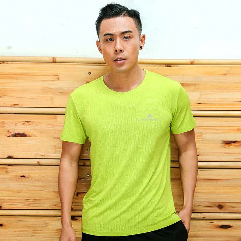 
                  
                    Quick Dry Sports Running T-Shirt Short Sleeve Breathable
                  
                